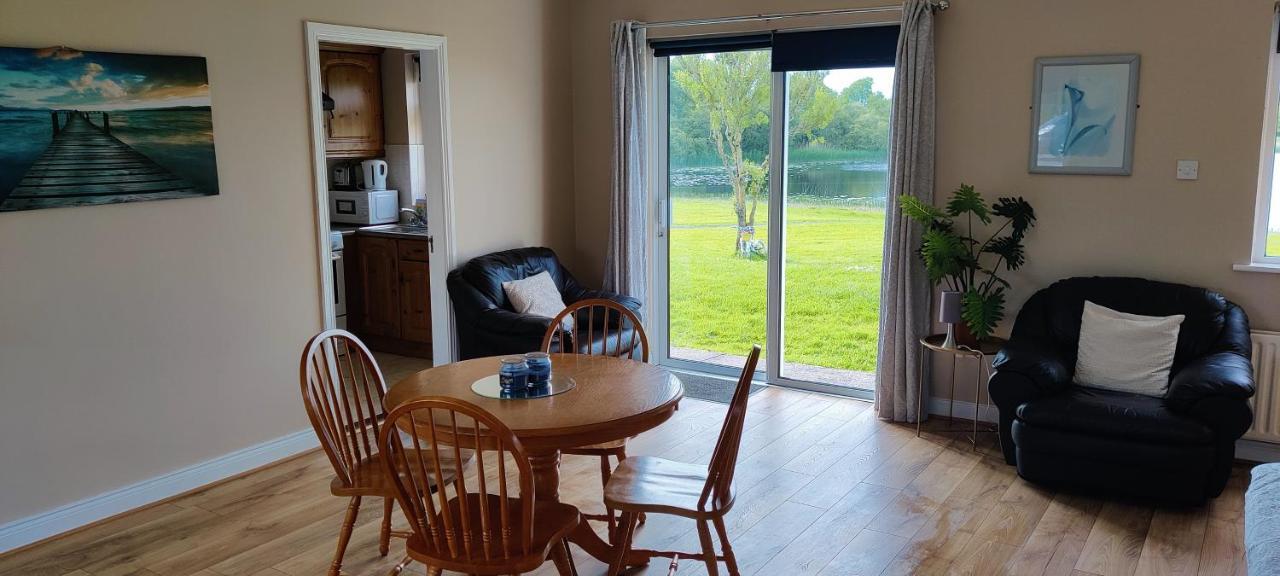 Clonandra Cottages Belturbet Екстериор снимка